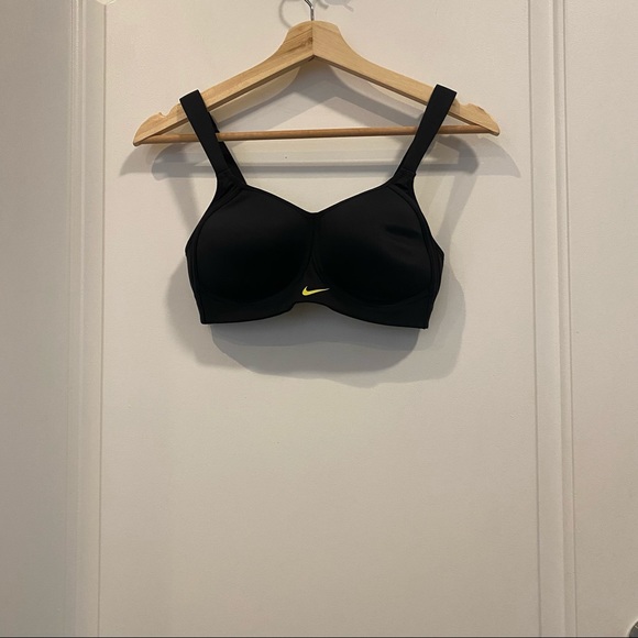 Nike Pro Hero High-Impact Dri-Fit Sport Bra - Picture 2 of 3